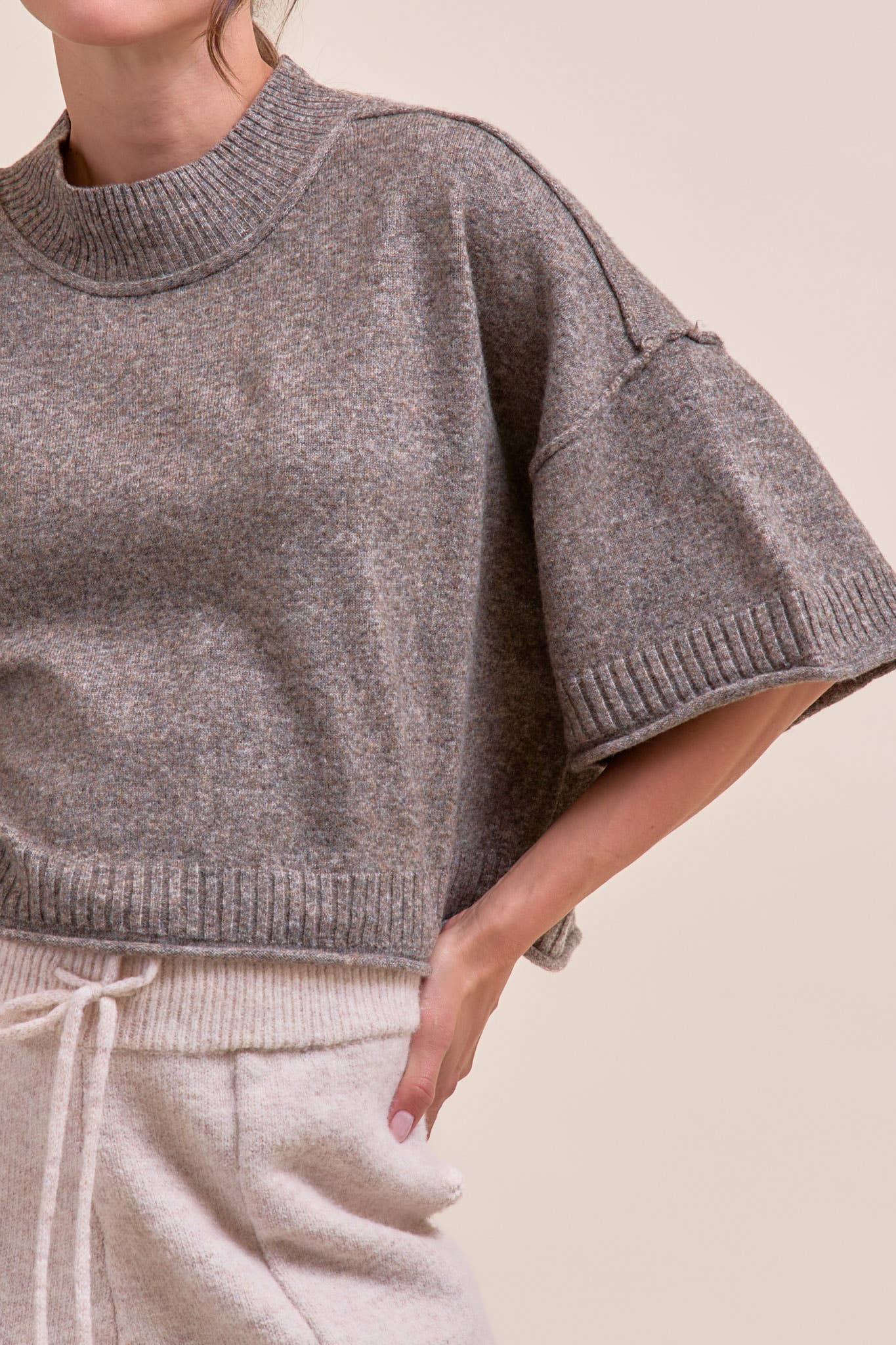 MARLED KNIT MOCK NECK SHORT SLEEVE SWEATER