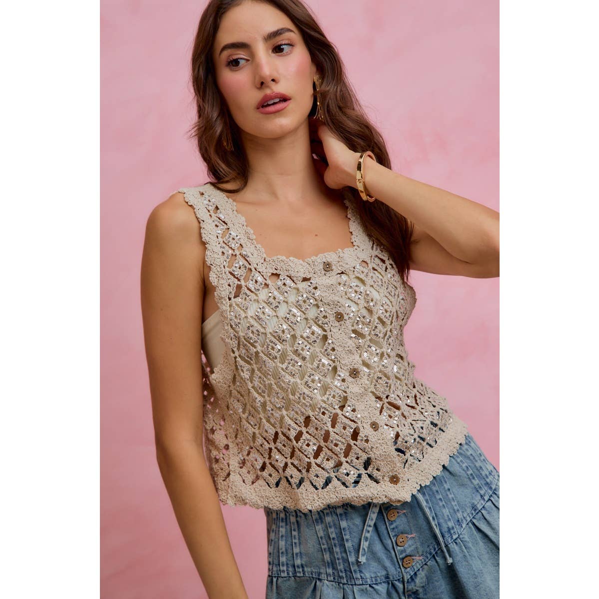 SEQUINS EMBELLISHED DIAMOND CROCHET LACE VEST TOP